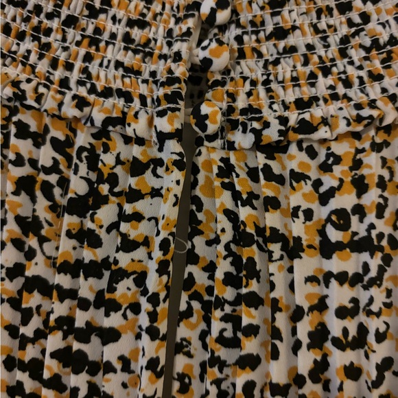 Saks Off Fifth Nanette Dress - Picture 4 of 5